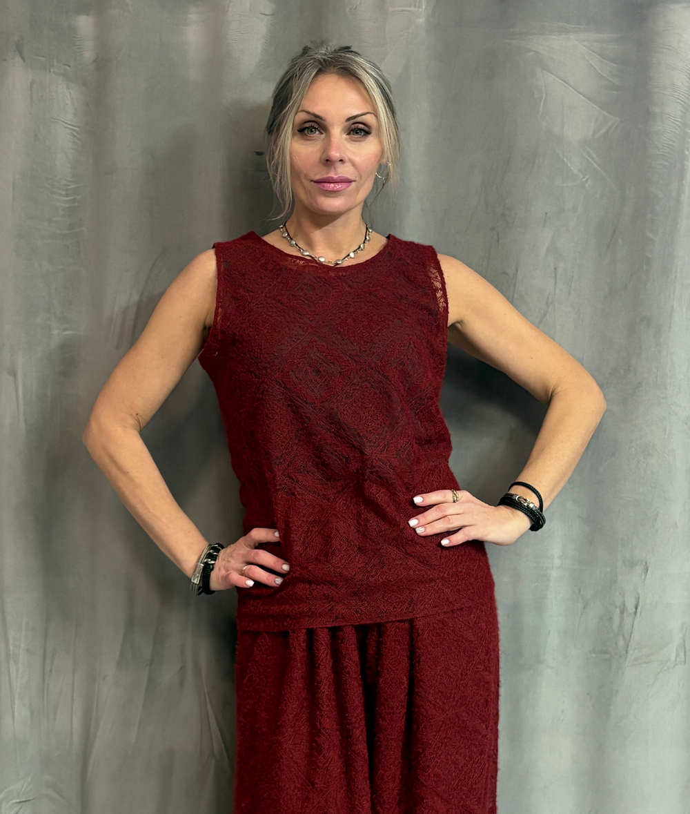 Майка из французского кружева