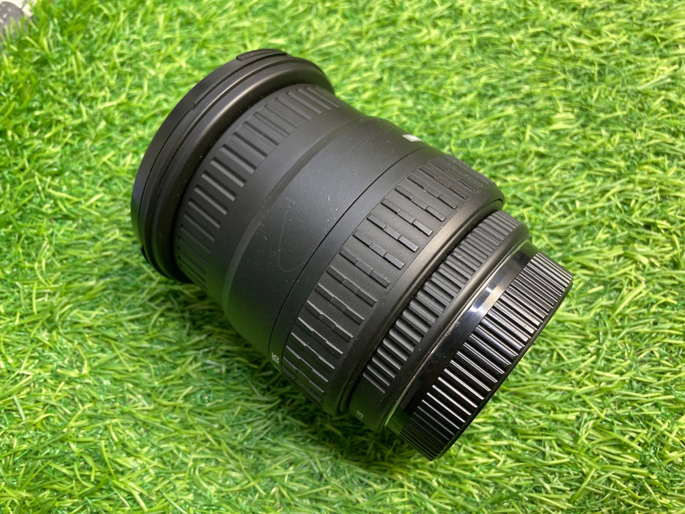 Sigma AF 28-105mm 2.8-4 Aspherical Pentax