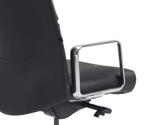 Кресло Newman A2415 Черный