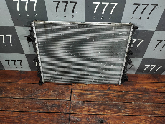 Радиатор двигателя Mercedes S (W222) 13-20 Б/У Оригинал A0995003303