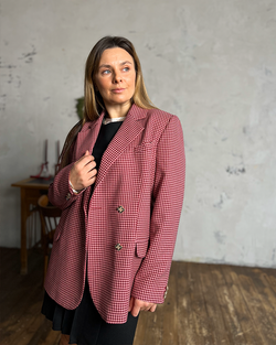 Жакет двубортный малиновый из шерсти