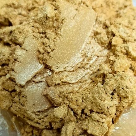 Пигмент 8818 - Золото шелковое 10-60мкм. - универсальный