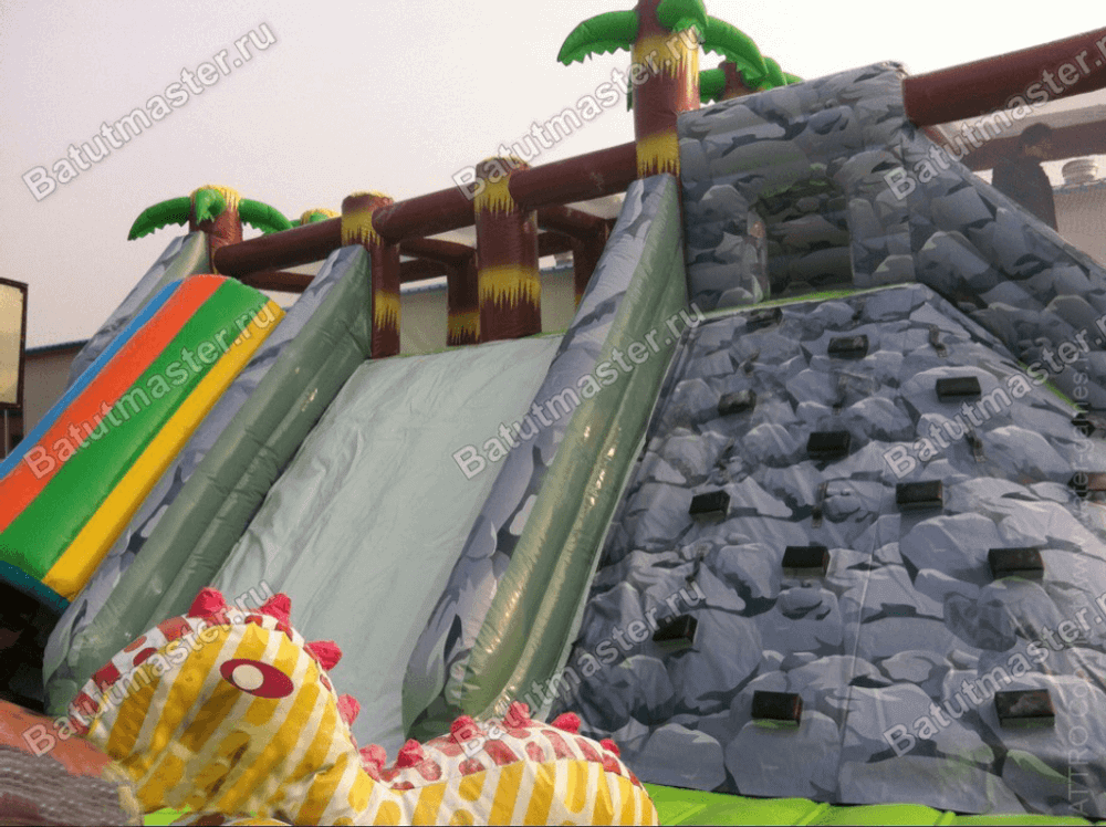 Надувной батут "Динозаврия" 14*14*7 м