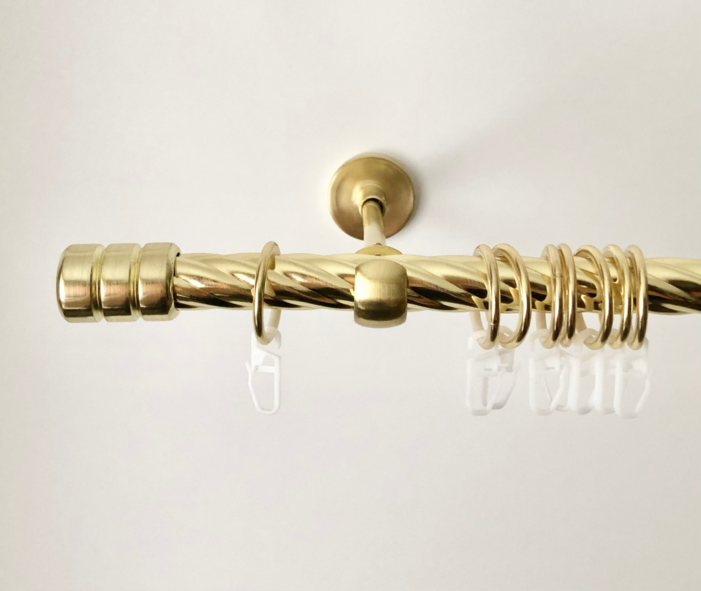 Карниз кованый витой для штор "Ост Цилиндр-II" d20 мм однорядный, цвет латунь
