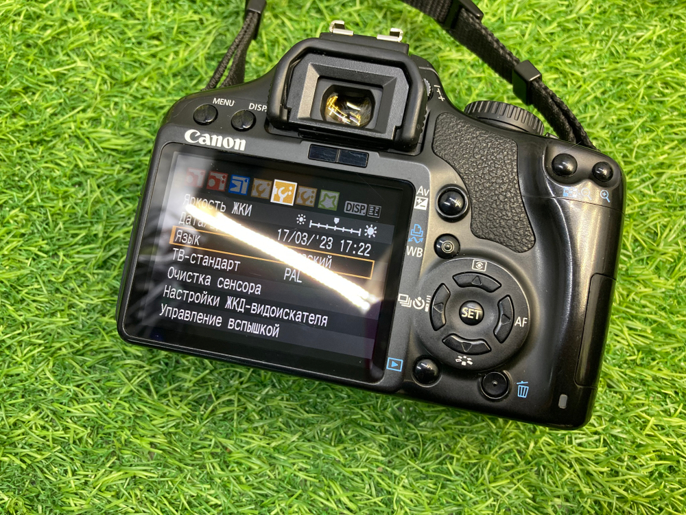 Canon EOS 450D Kit 18-55mm (26.000 кадров)