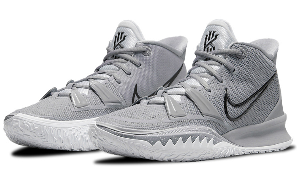 Кроссовки Nike Kyrie 7