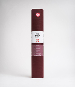 Коврик для йоги Manduka The PRO Mat 180*66*0,6 см из ПВХ