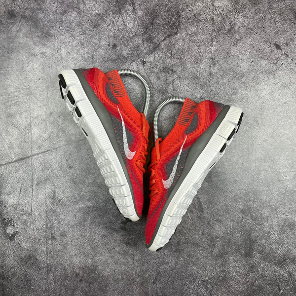 Кроссовки Nike Free Flyknit red