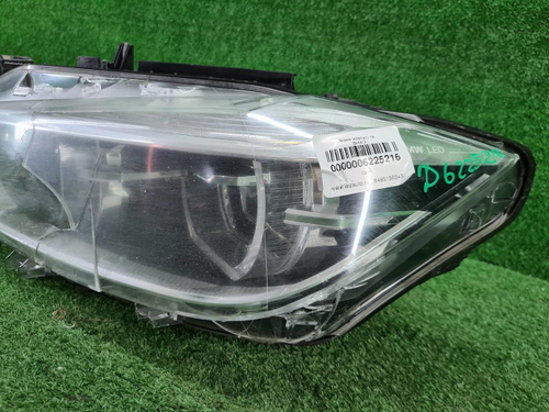Битая Фара левая BMW 3er F30 (2015-2020) LED