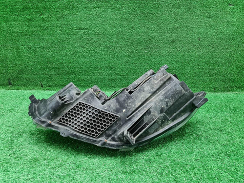 Фара правая Faw Besturn X80 (2018-2022) галоген