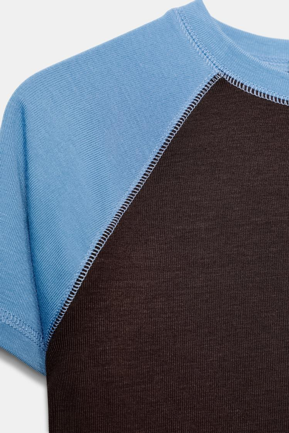 ZARA ФУТБОЛКА РЕГЛАН С КОРОТКИМ РУКАВОМ, КОРИЧНЕВО-СИНИЙ