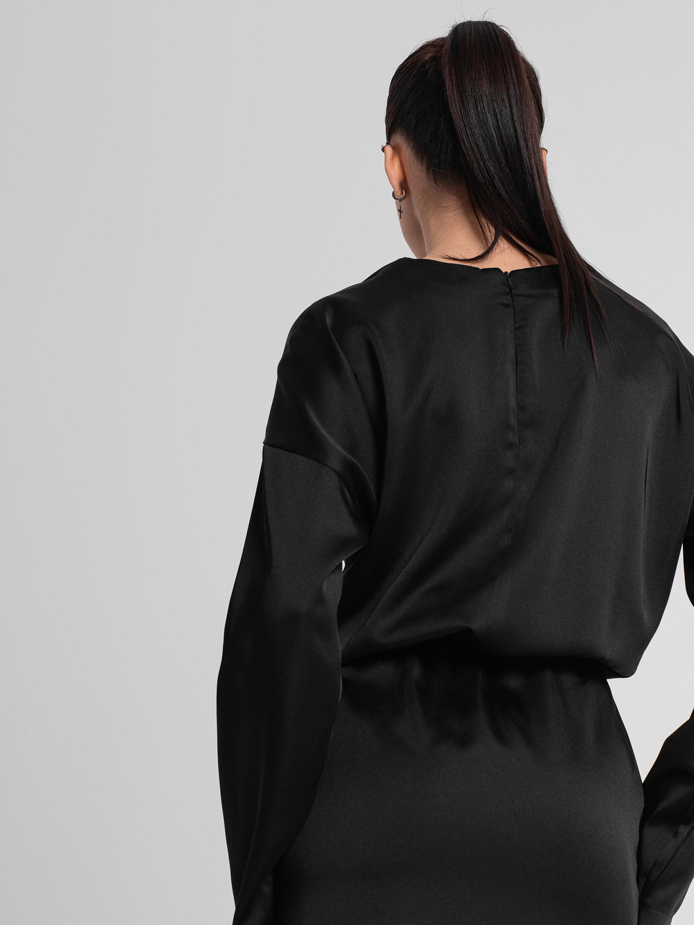 Платье мини с фигурным низом