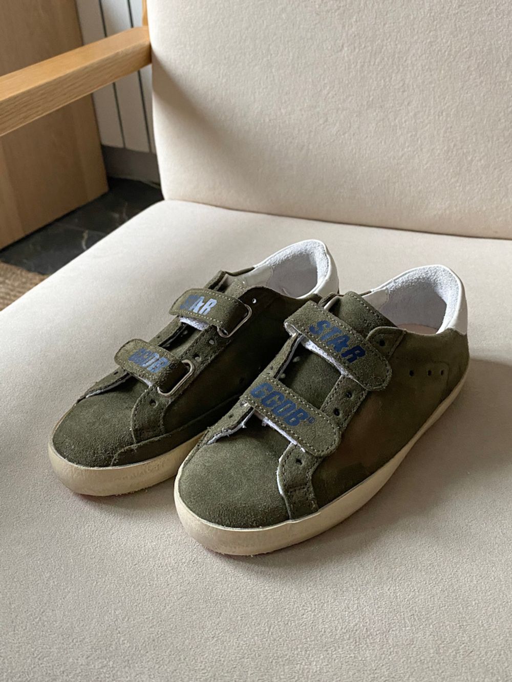 Кроссовки Bonpoint и Golden Goose, 31,5