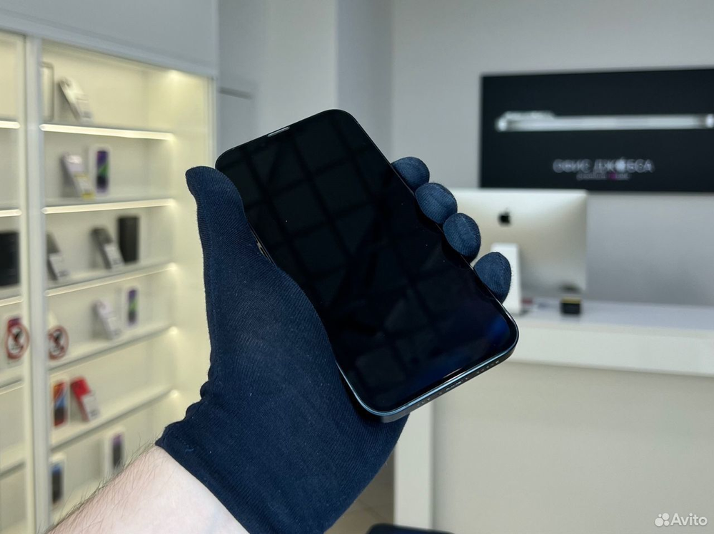 iPhone 13, 256 ГБ б/у