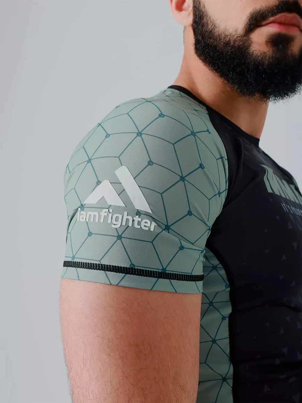 Рашгард Olive MMA для тренировок