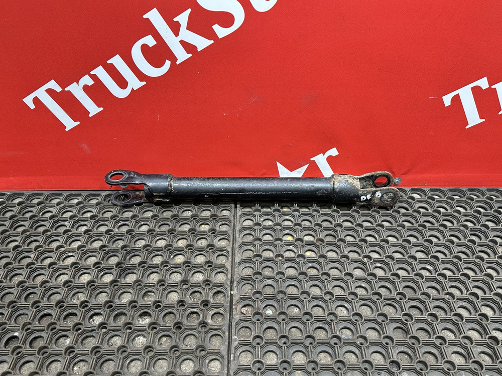 Стойка заднего стабилизатора 2023г