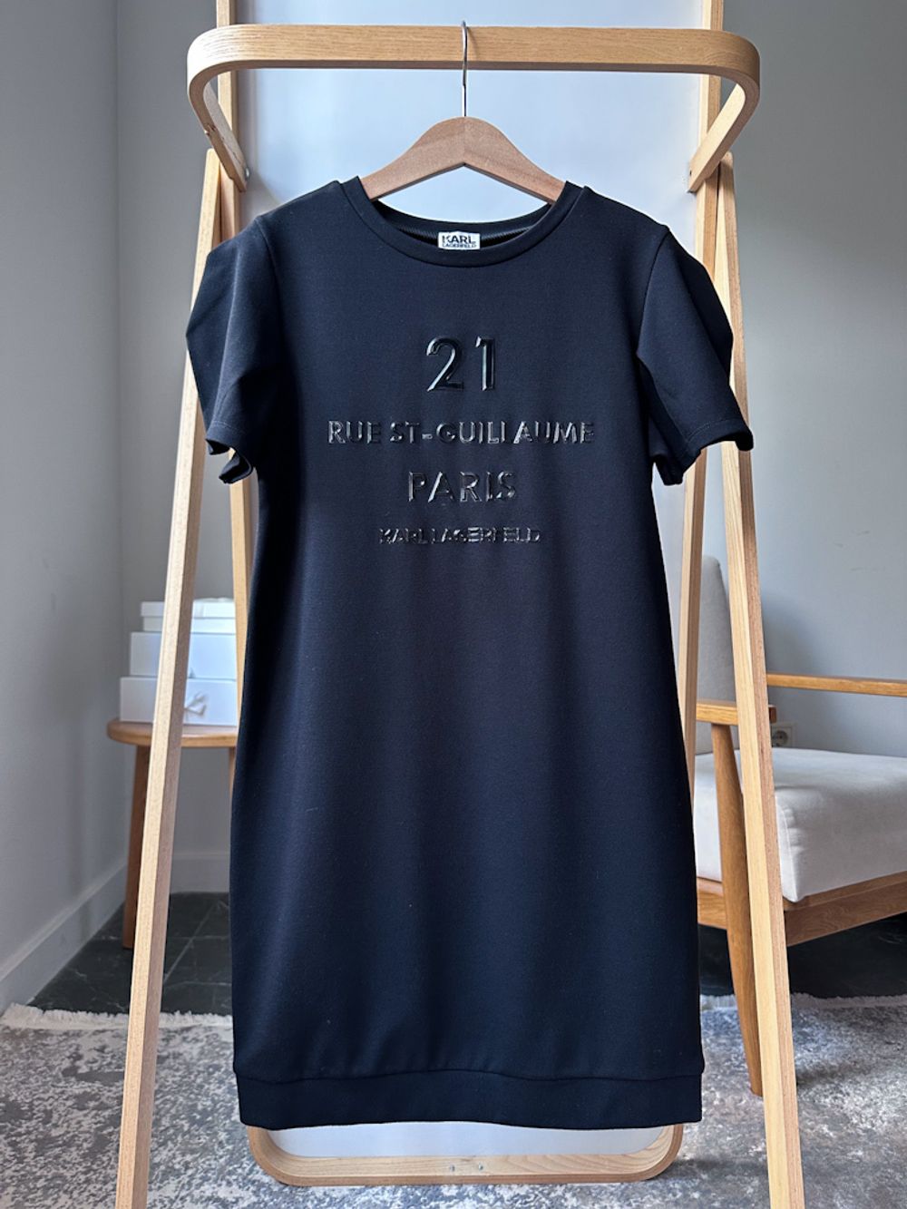 Трикотажное платье Karl Lagerfeld, 140