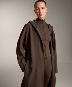 Oysho Легкая и теплая высокотехнологичная куртка, темно-коричневый