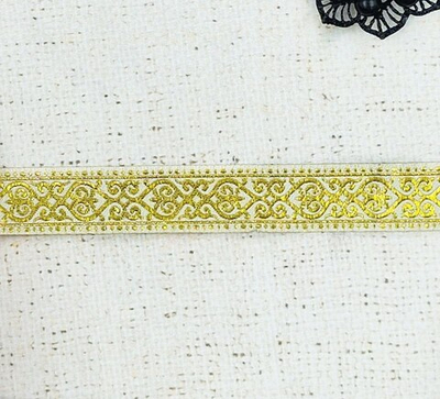 Тесьма жаккард, ш. 2 см, кремовый с золотом