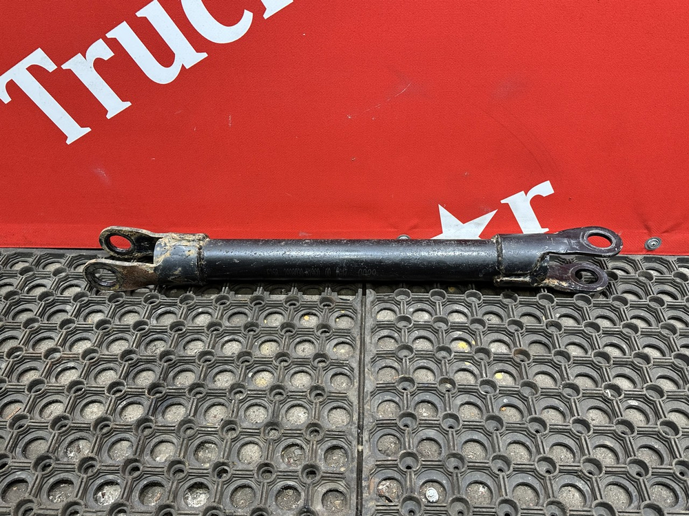 Стойка заднего стабилизатора 2023г