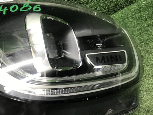 Фара правая Mini Countryman F60 (2020-2023) LED