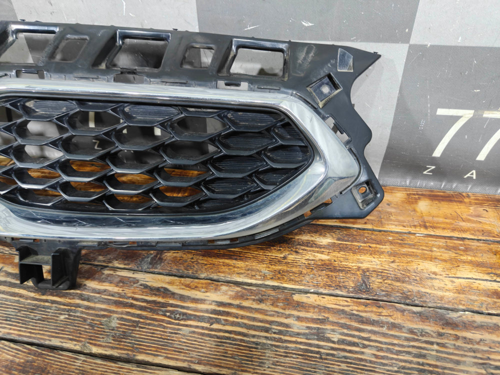 Решетка радиатора Kia Ceed 3 (CD) 18-21 Б/У Оригинал 86350J7010