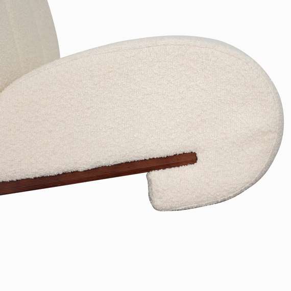 Лаунж-кресло Mesnil, молочное букле