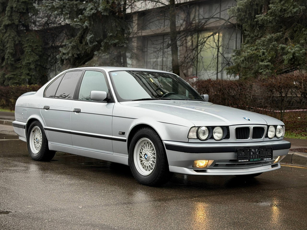 BMW 525i