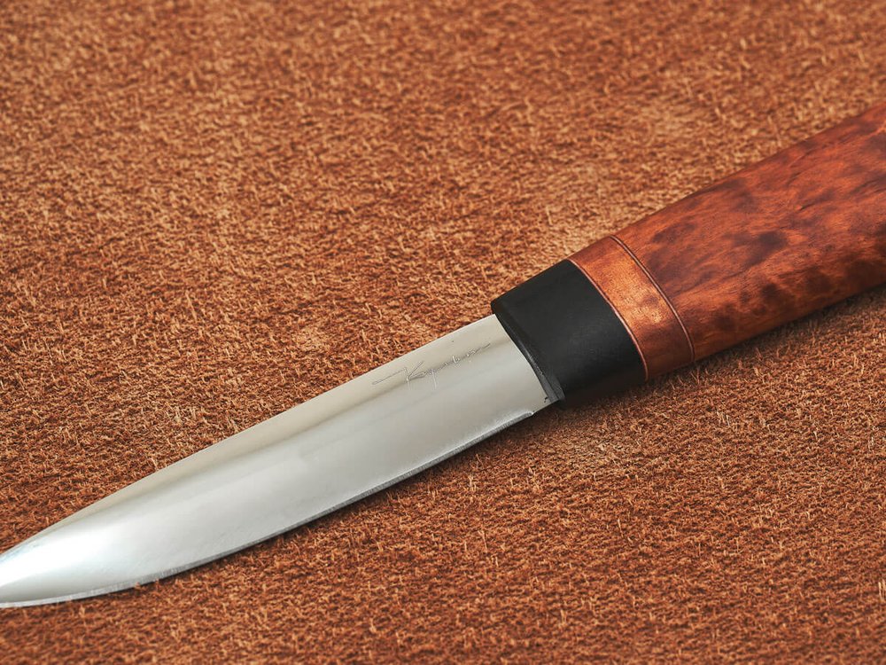 Малый шкуросъемный нож "Якут" с кованым долом, рукоять мореная карельская береза