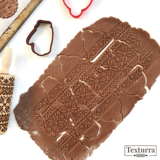 Малая скалка с узором Роза Сэльбу