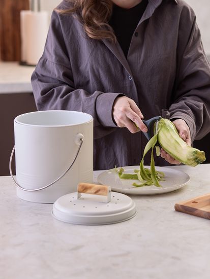 Контейнер для пищевых отходов с фильтром irmel, 3,5 л, молочный