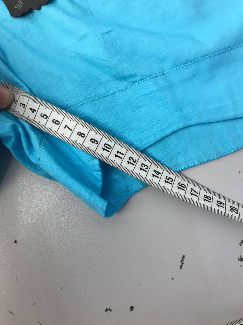 Шорты тонкие 40 размер, новые