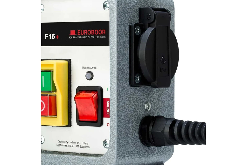 Универсальная магнитная стойка для дрели