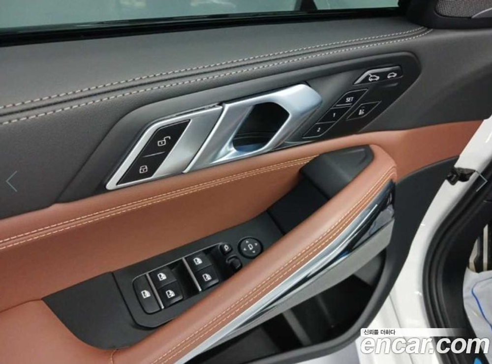 BMW X6 (G06) xDrive40i M Sports (10.2023)