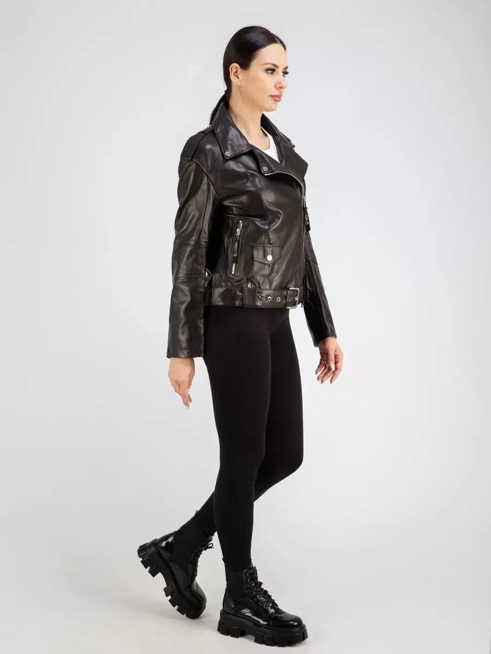 Куртка весенняя укороченная натуральная кожа на молнии