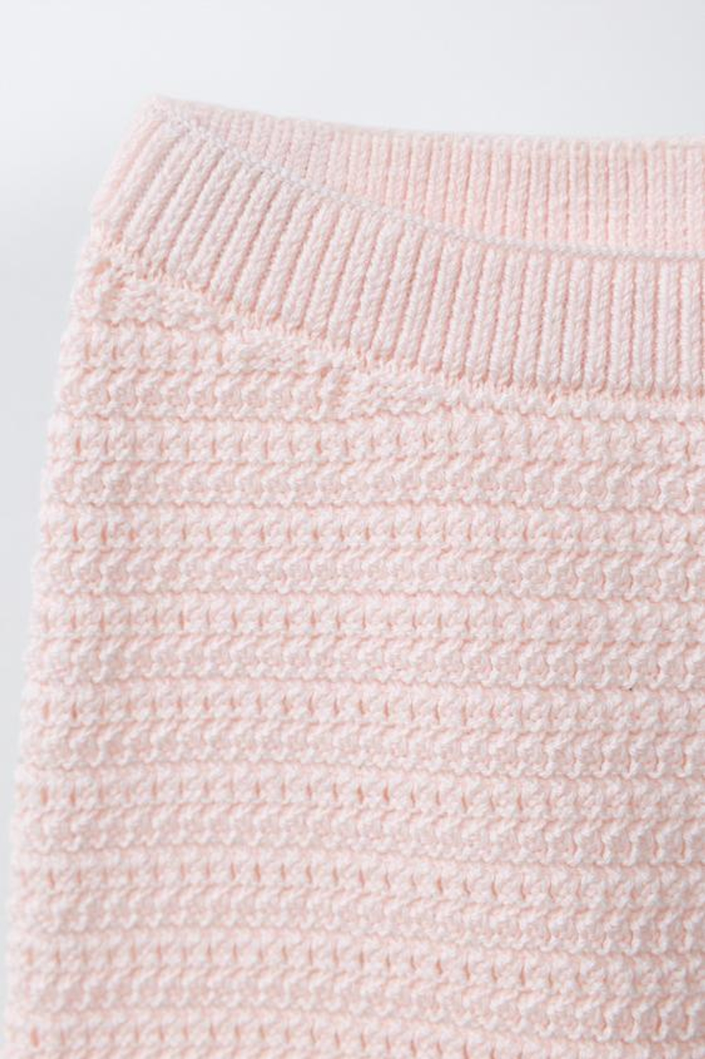 ZARA ТРИКОТАЖНЫЕ БРЮКИ С ВЫШИТЫМ ЦВЕТКОМ, СВЕТЛО-РОЗОВЫЙ