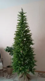 Искусственная елка на ножке «Николь» (Литая хвоя) 180 см / 1,8 м