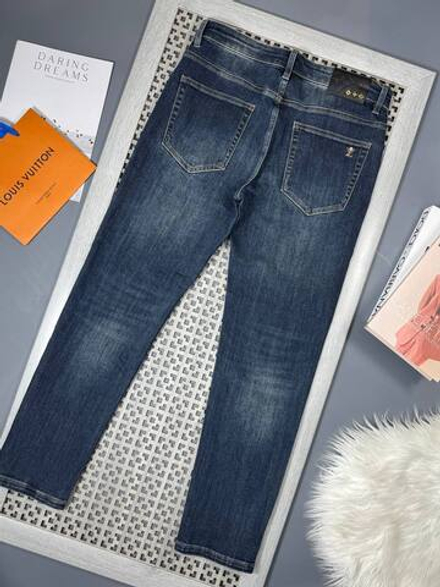 Джинсы Louis Vuitton