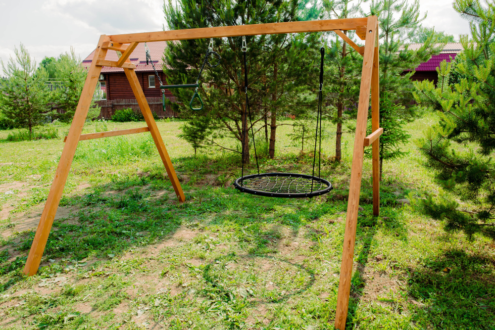 Деревянные качели с качелями гнездо 100 см и трапецией P911-8