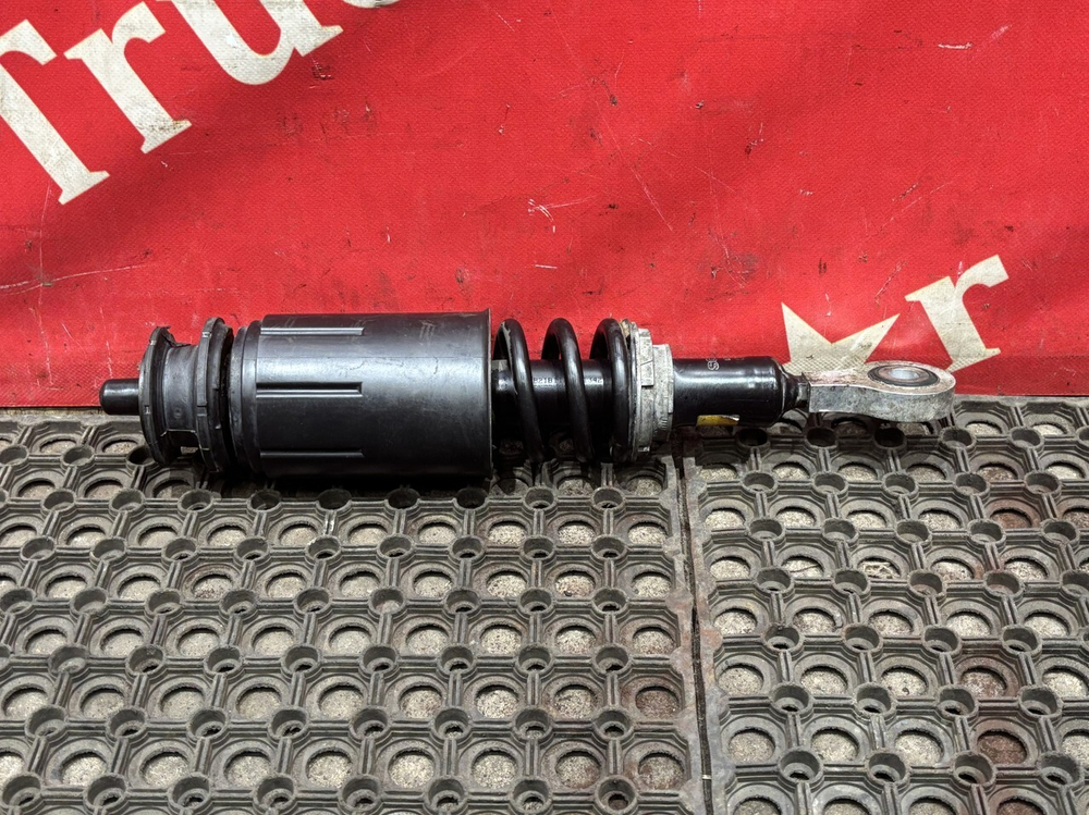 Амортизатор кабины передний 2021г