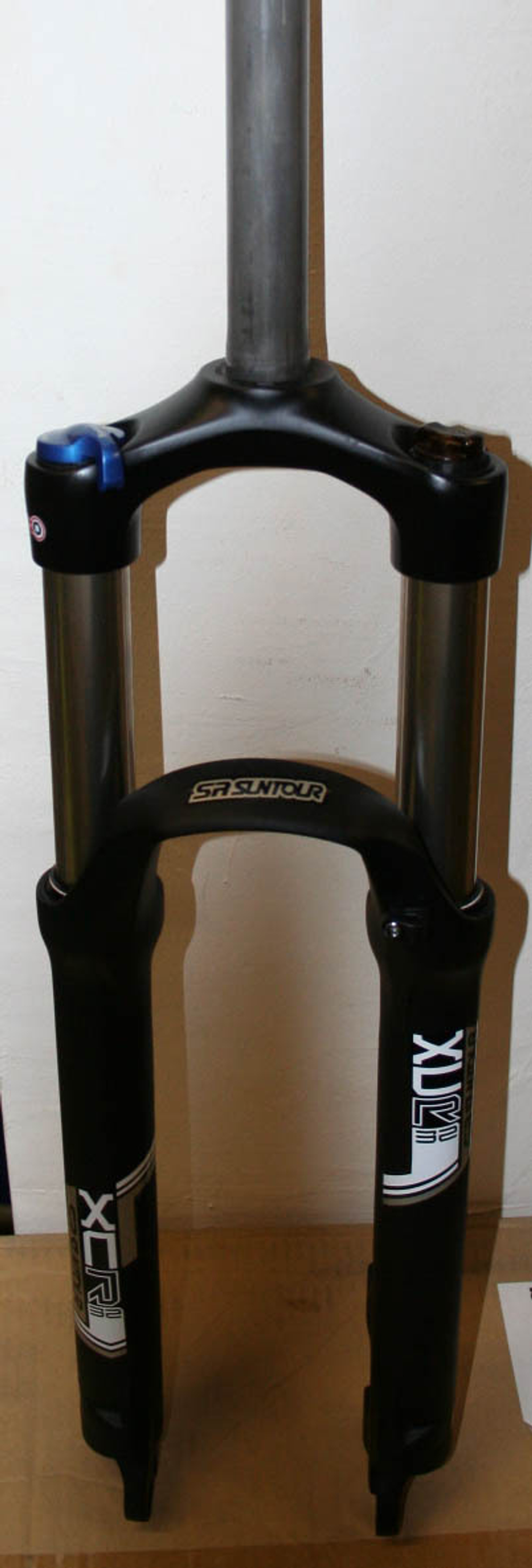 Вилка 26" SF14-XCR 32 LO-Coil 26 ход 120мм, черная, штырь и ноги  сталь, штаны - магний, корона - ал