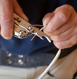 Мультитул Wingman (15 опций в одном)