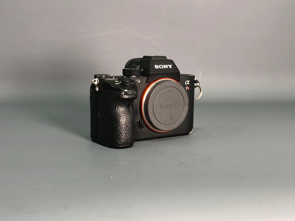 Sony A7RIII 8.000 кадров