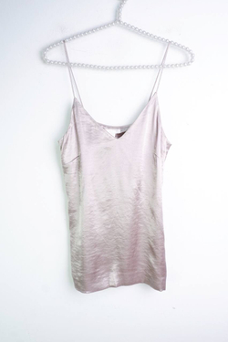 Топ H&M с атласным блеском, маркировка 34, визуально на 40 размер