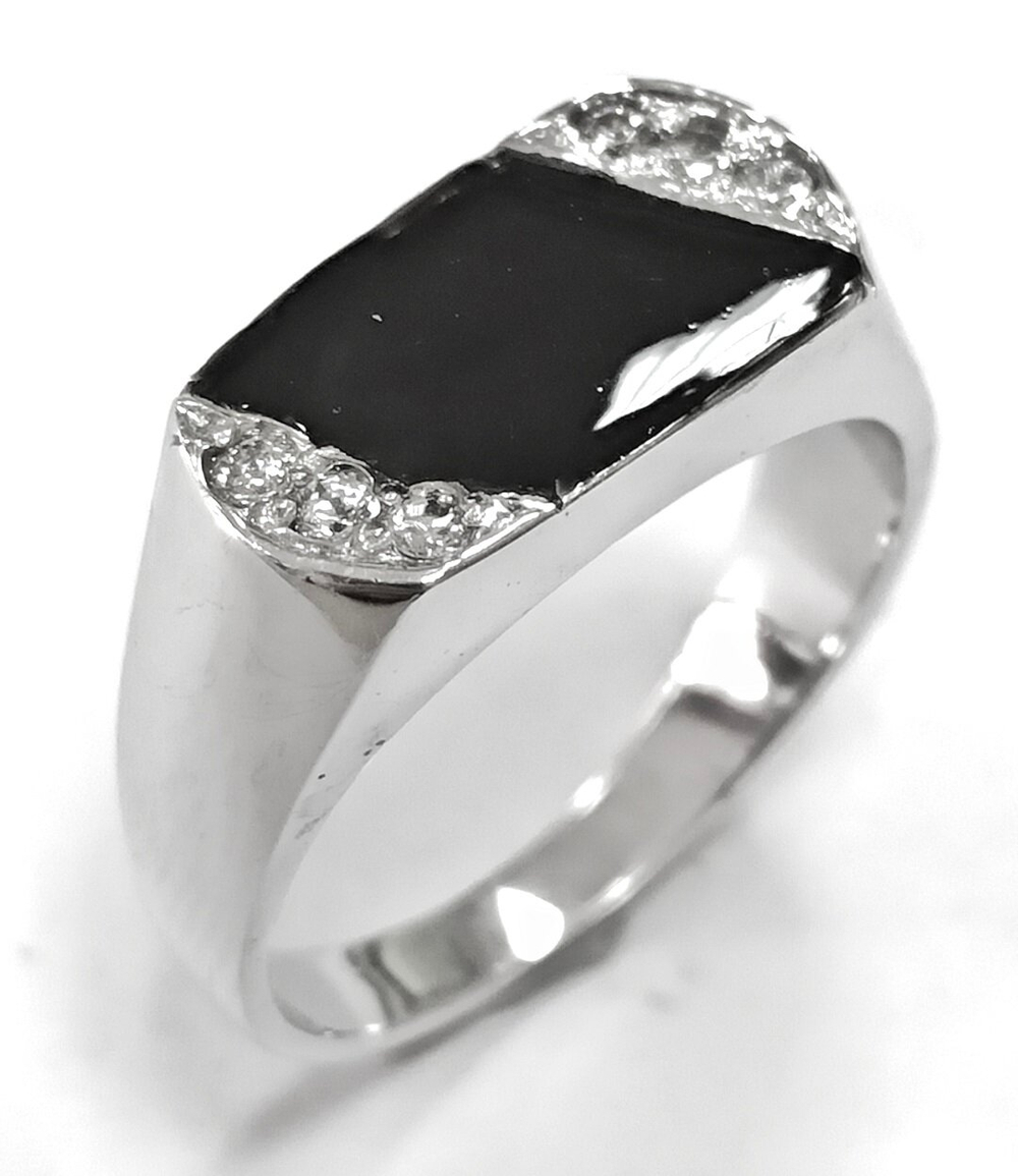 Ювелирное мужское кольцо из серебра 925 пробы,вставка оникс,фианиты,размер 18.5