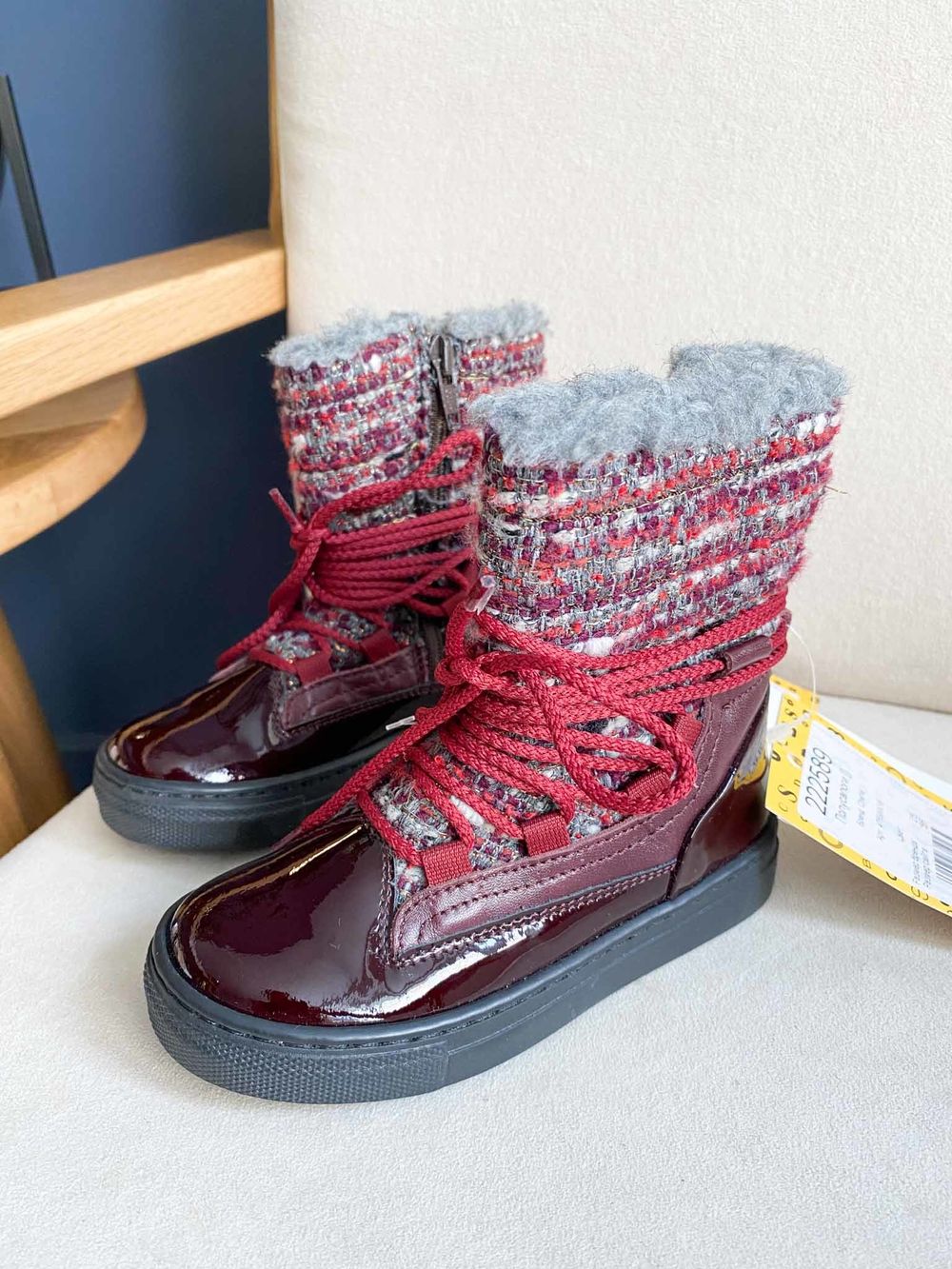 Новые ботинки Cherie, 25