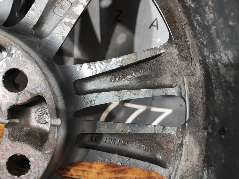 Диск колесный литой R17 Genesis G80 1 16-20 Б/У Оригинал 52910B1550