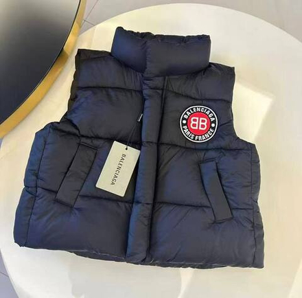 Жилет Balenciaga