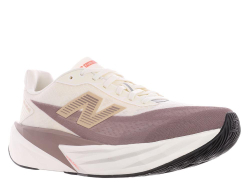 Кроссовки для бега мужские New Balance FuelCell Rebel v5 Кремово-Фиолетовые