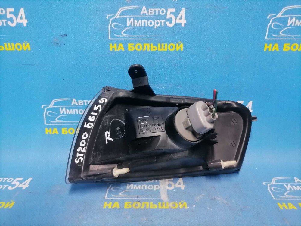 Габарит правый TOYOTA CORONA EXIV 1995–1998
